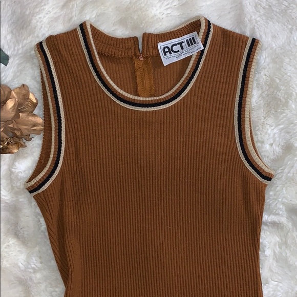 ACT III Vintage sweater top! - Picture 3 of 6